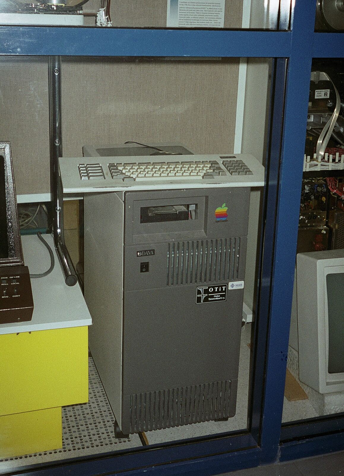 The first IRC server , tolsun.oulu.fi . Photograph of the Sun-3 server on display near the University of Oulu computer centre.